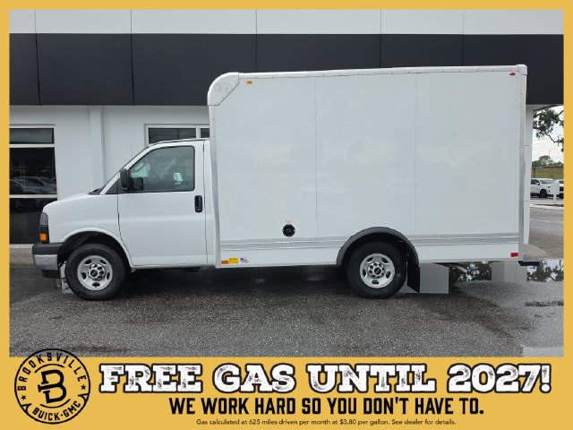 New 2026 GMC Savana 3500 w/ Power Convenience Package RWD image 5