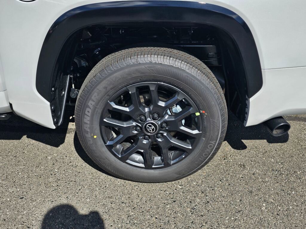 New 2026 Toyota Tundra Platinum image 6