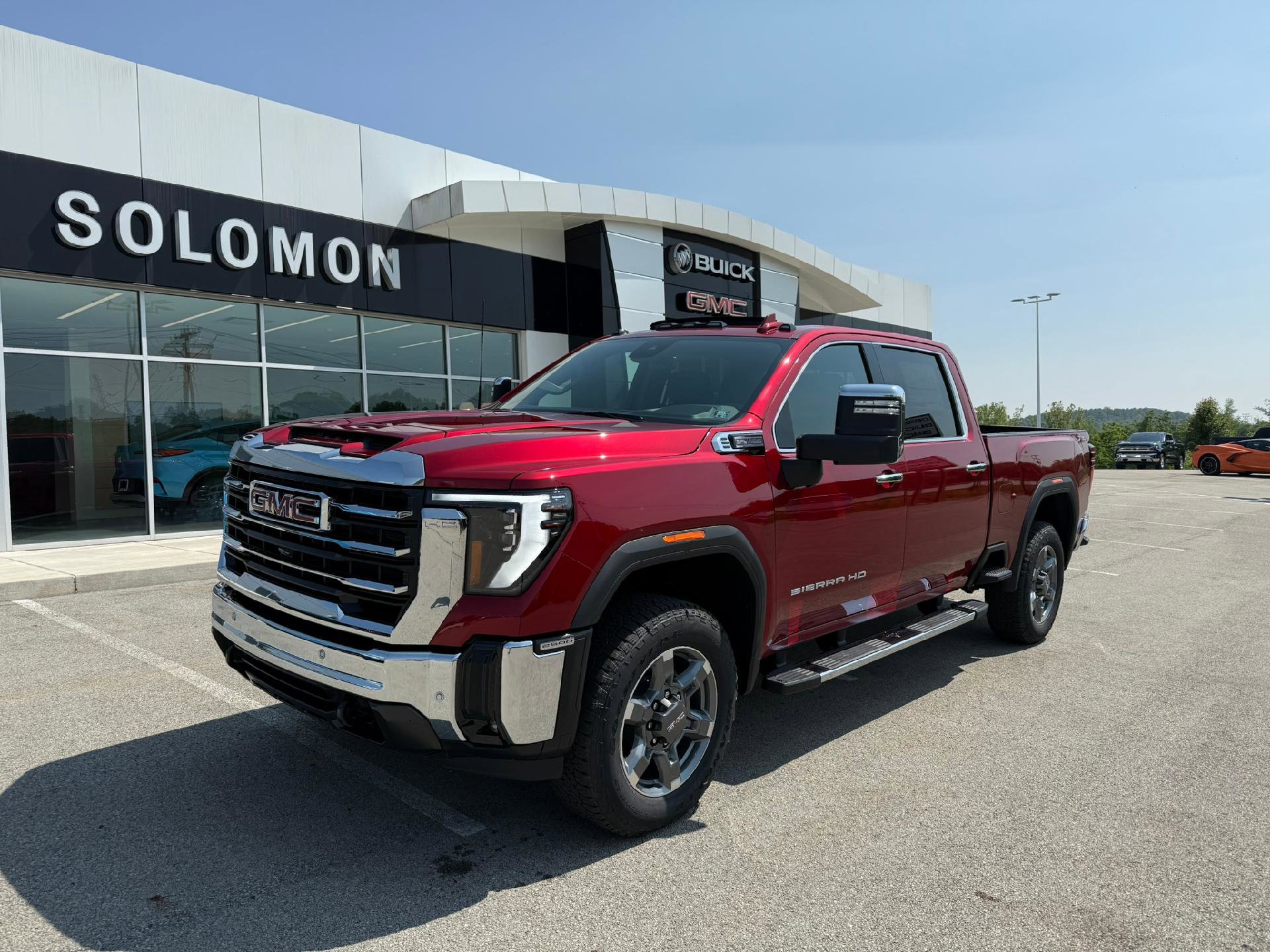 New 2025 GMC Sierra 2500 SLT w/ SLT Premium Package image 1