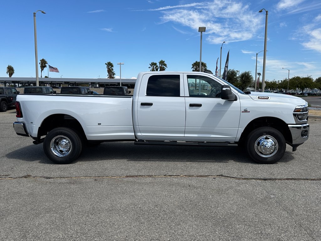 New 2026 RAM 3500 Tradesman AWD/4WD image 8