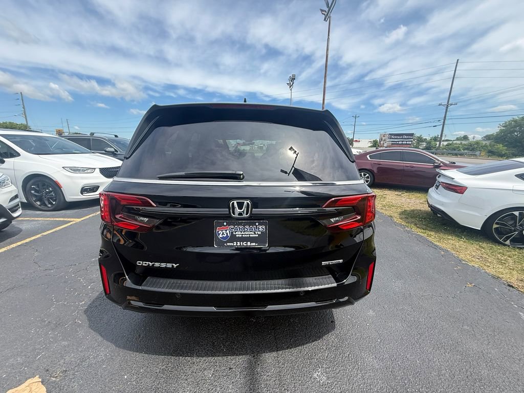 Used 2026 Honda Odyssey Touring image 4