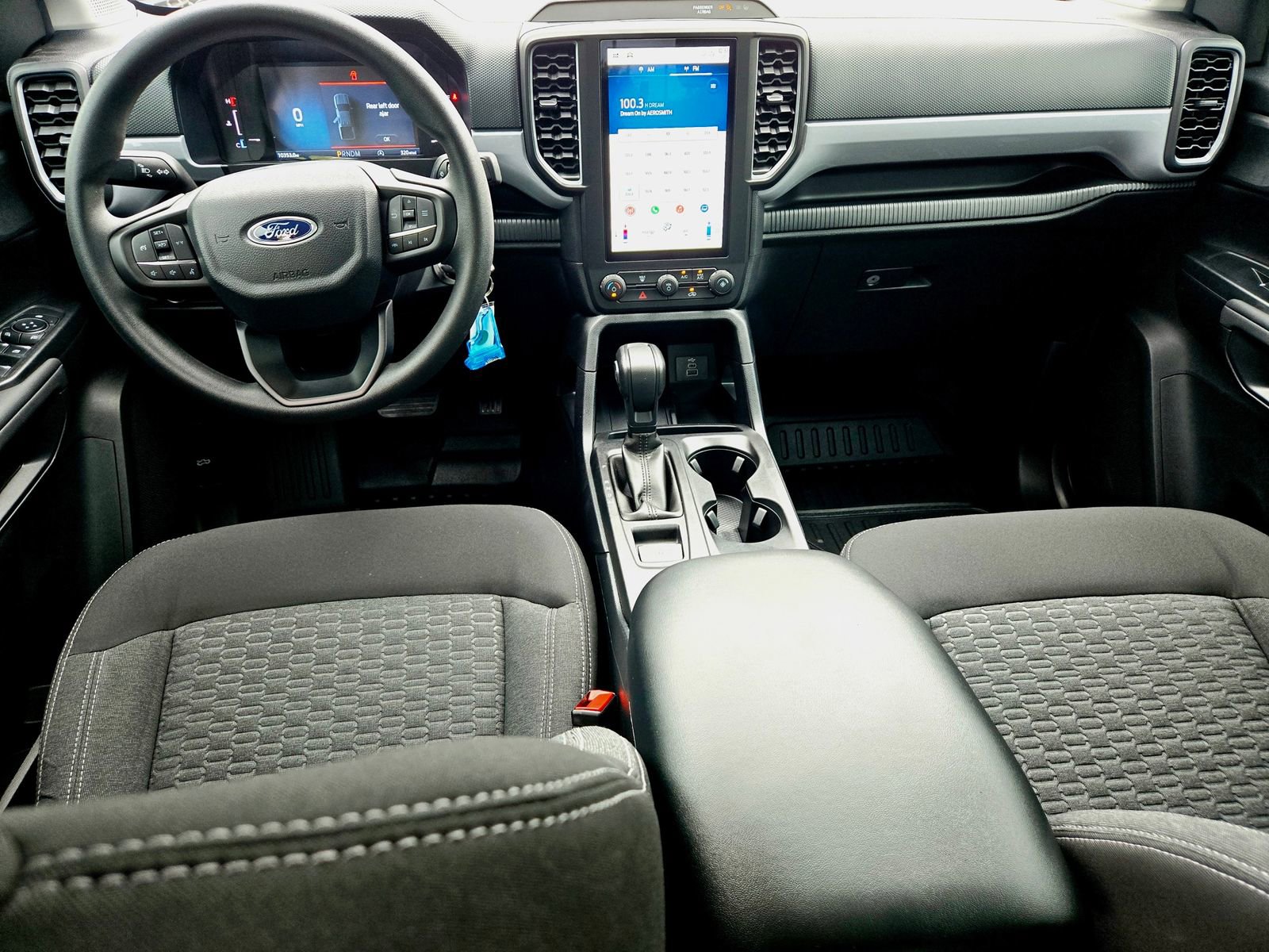 Used 2025 Ford Ranger XL image 8