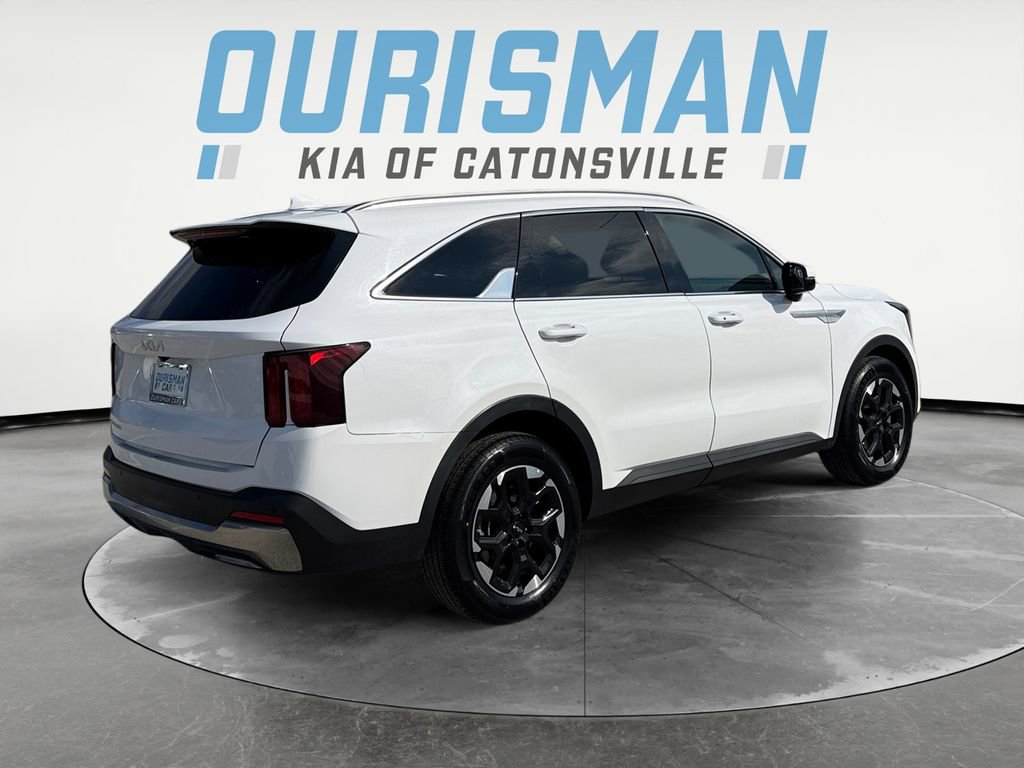 Used 2024 Kia Sorento S image 6
