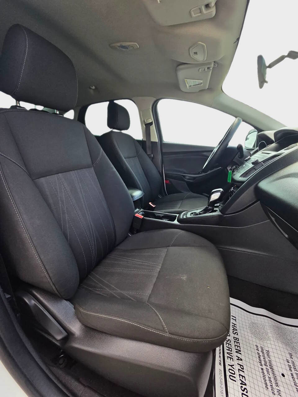 Used 2015 Ford Focus SE FWD image 12