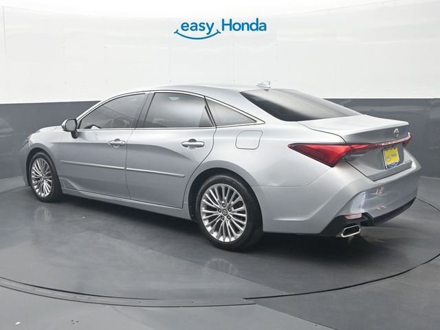 Used 2019 Toyota Avalon Limited w/ Advanced Safety Package FWD image 5
