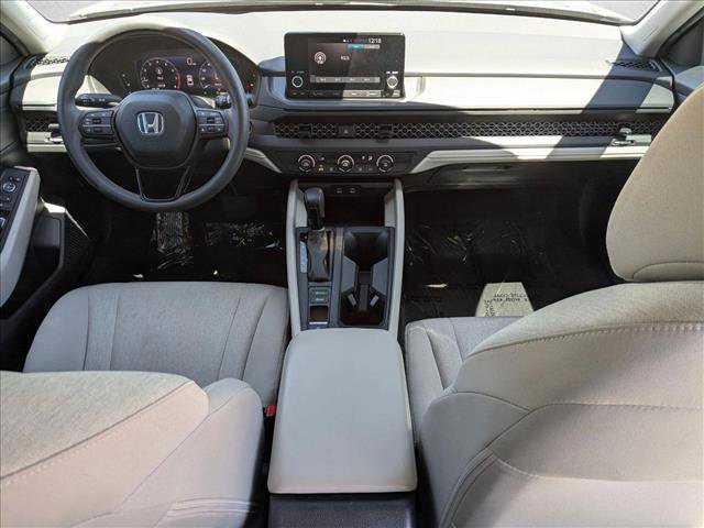 Used 2018 Honda Civic EX-L image 17