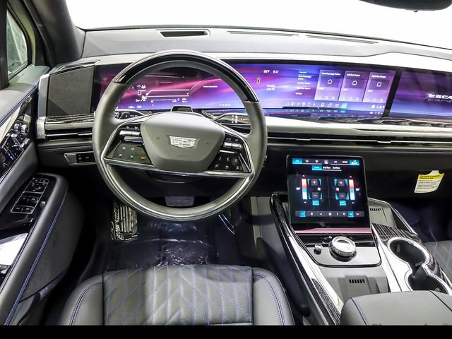 New 2026 Cadillac Escalade IQL Sport 1 w/ LPO, ONYX Package AWD/4WD image 13