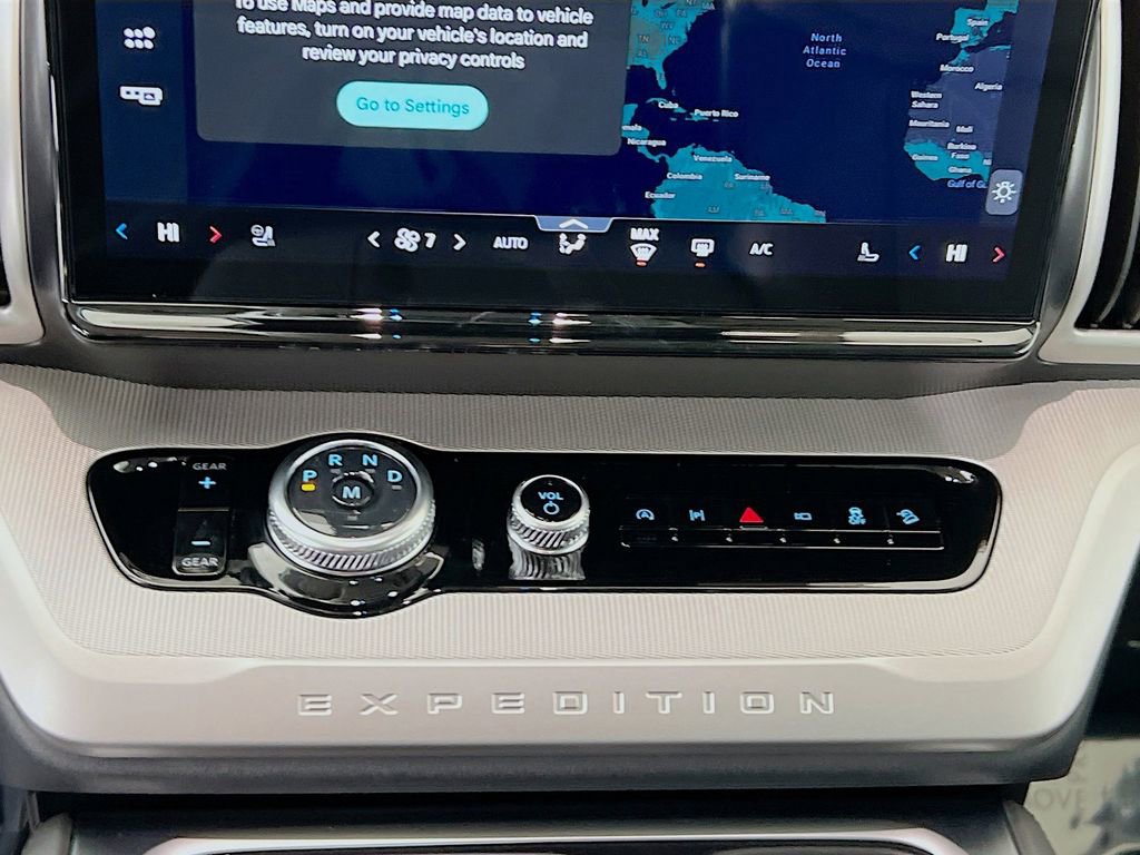 New 2026 Ford Expedition Max Active image 9