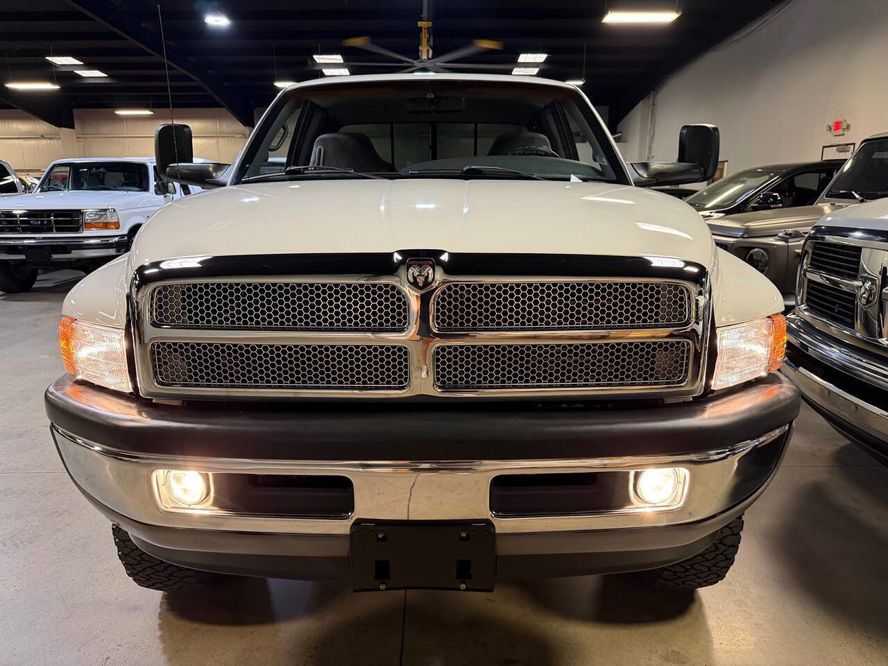 Used 2001 Dodge Ram 2500 Truck SLT AWD/4WD image 14