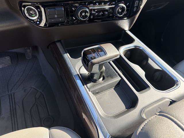 Certified 2025 Chevrolet Silverado 1500 LT Trail Boss w/ Convenience Package II AWD/4WD image 19