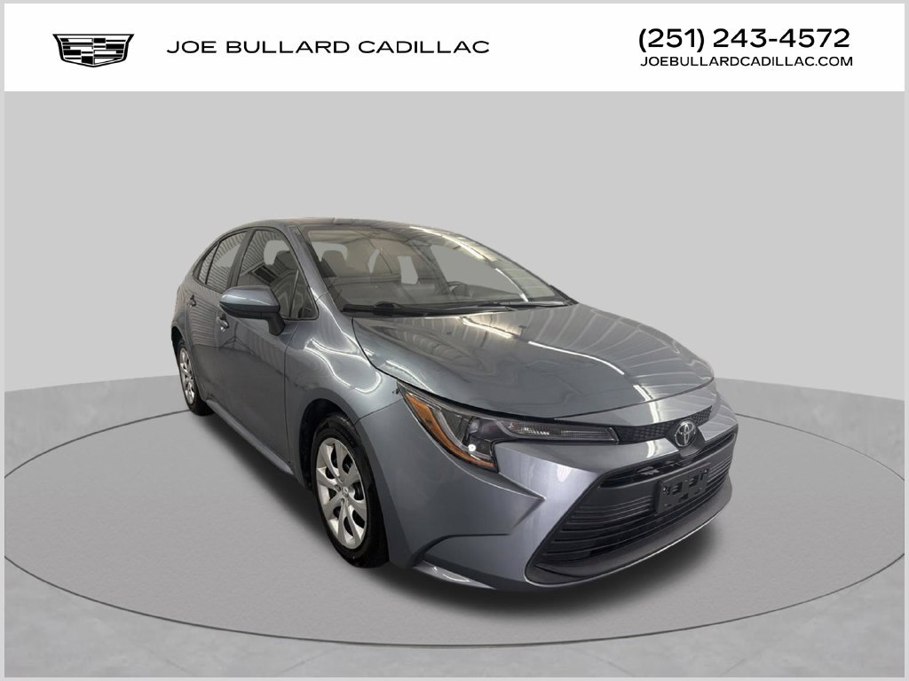 Used 2024 Toyota Corolla LE FWD image 1