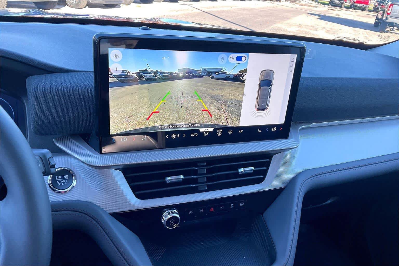 New 2026 Ford Explorer Active w/ Active Comfort Package image 17