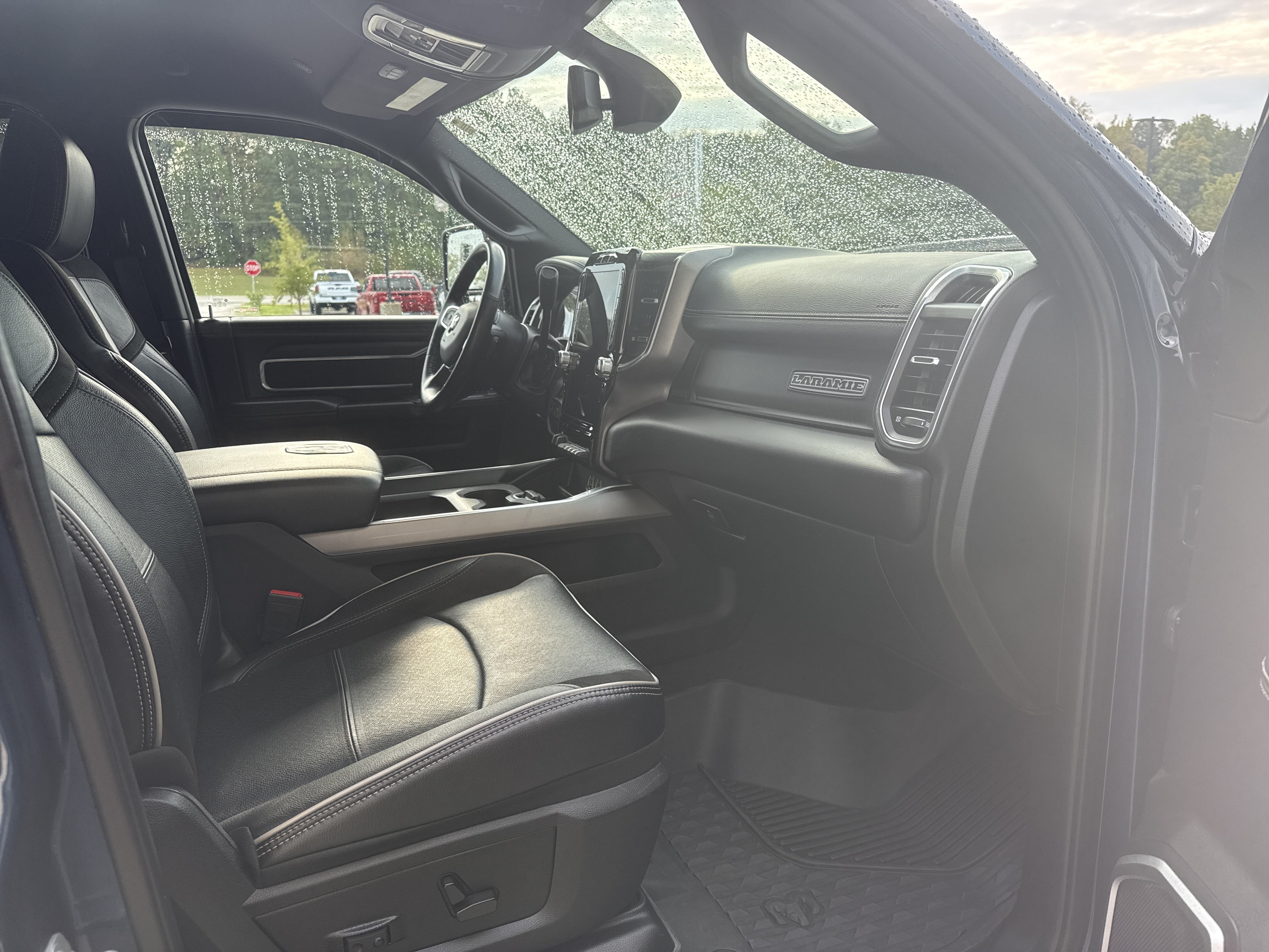 Used 2023 RAM 2500 Laramie w/ Night Edition AWD/4WD image 18