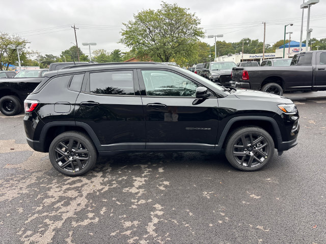 New 2026 Jeep Compass Limited AWD/4WD image 29