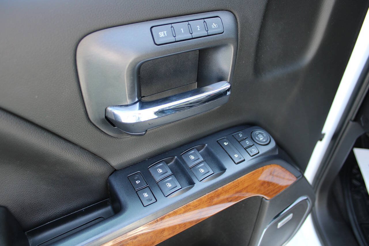 Used 2019 Chevrolet Silverado 3500 High Country w/ Duramax Plus Package AWD/4WD image 24