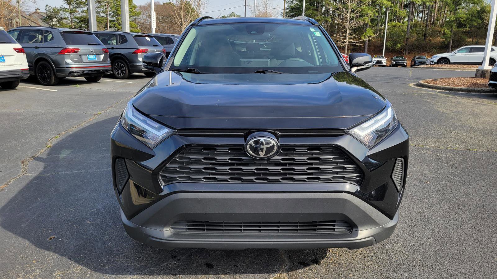 Used 2023 Toyota RAV4 XLE w/ Convenience Package image 8