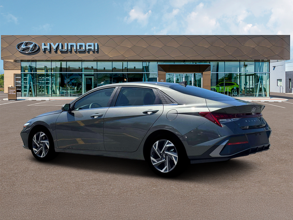 New 2026 Hyundai Elantra Limited FWD image 4