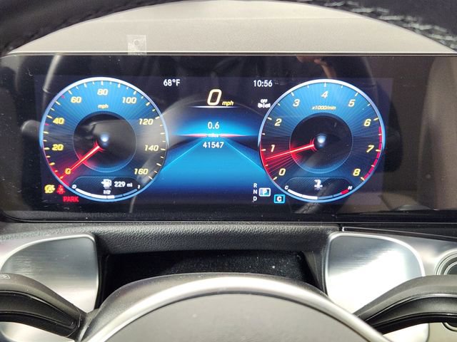 Used 2023 Mercedes-Benz GLB 250 4MATIC image 16