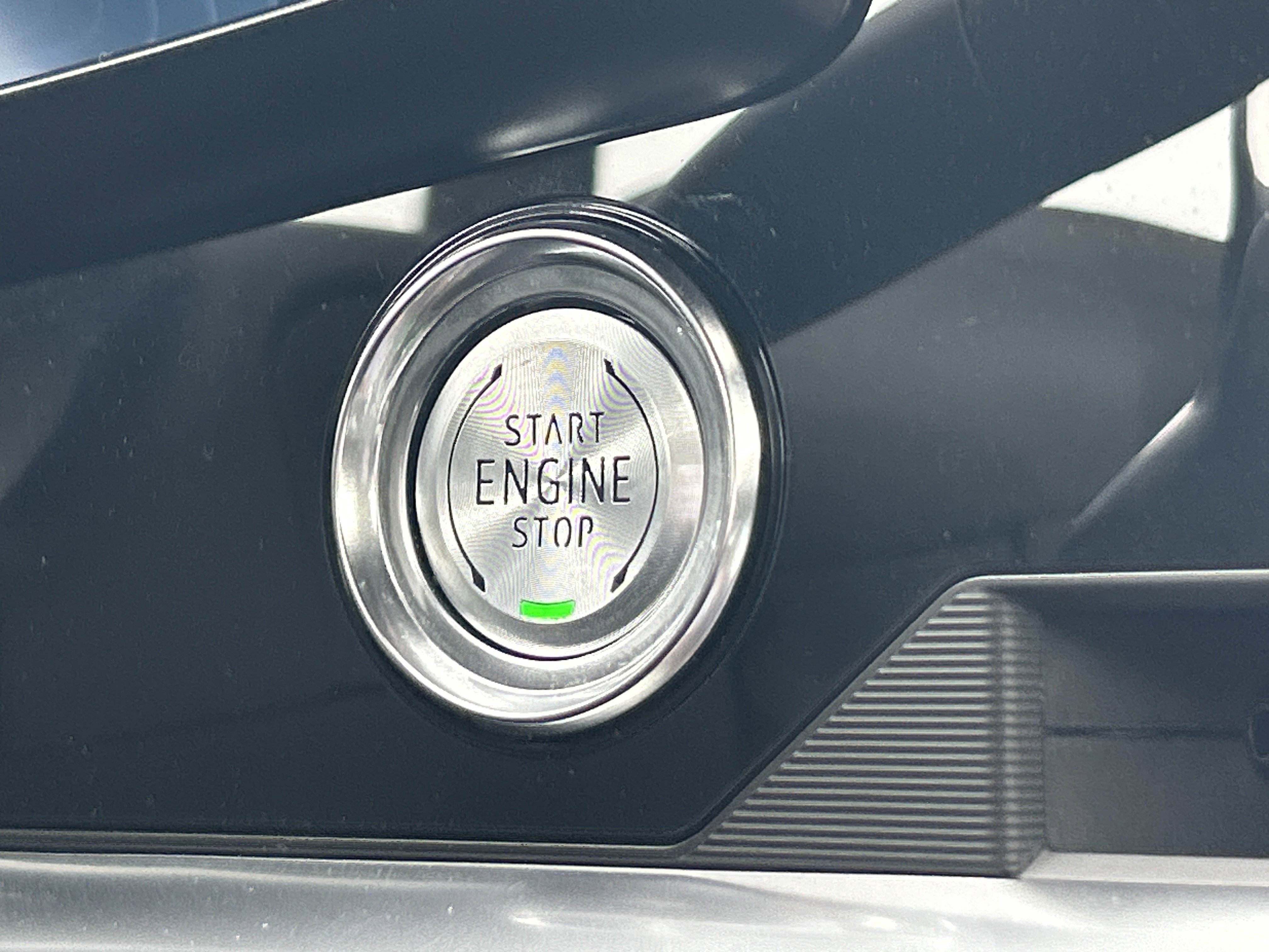 Used 2024 Chevrolet Corvette Stingray Premium Cpe w/ Z51 Performance Package image 15