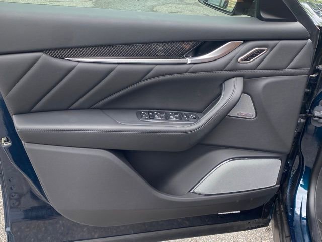 New 2024 Maserati Levante Trofeo image 17