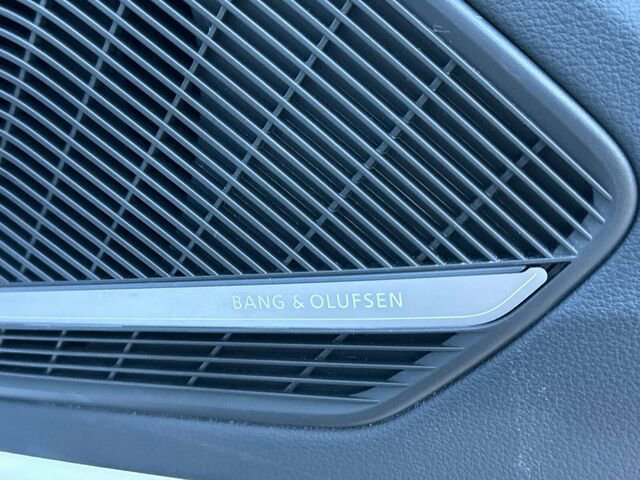 Used 2024 Audi S4 Premium Plus w/ Premium Plus Package image 21