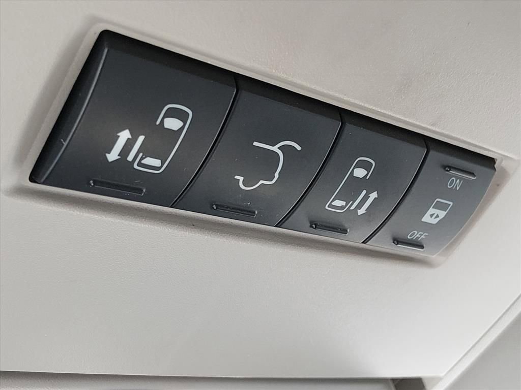 Used 2011 Dodge Grand Caravan Mainstreet w/ PWR Convenience Group FWD image 26