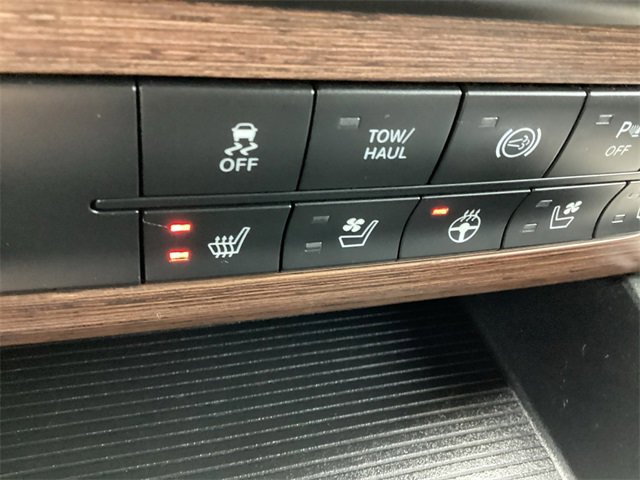 Used 2013 RAM 3500 Laramie w/ Convenience Group image 24