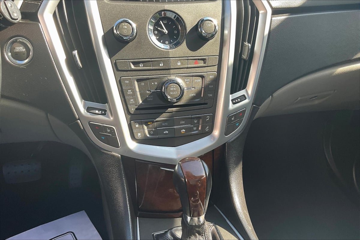 Used 2011 Cadillac SRX Luxury AWD/4WD image 15