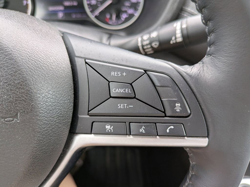 Certified 2022 Nissan Sentra SV image 24