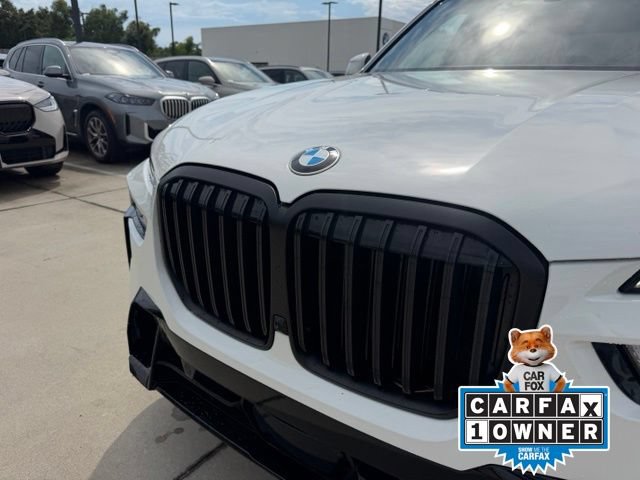 Used 2024 BMW X7 xDrive40i w/ M Sport Package AWD/4WD image 2