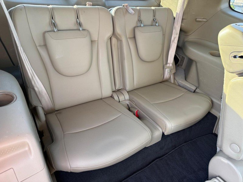 Used 2012 Toyota Highlander Limited w/ Tow Pkg AWD/4WD image 13