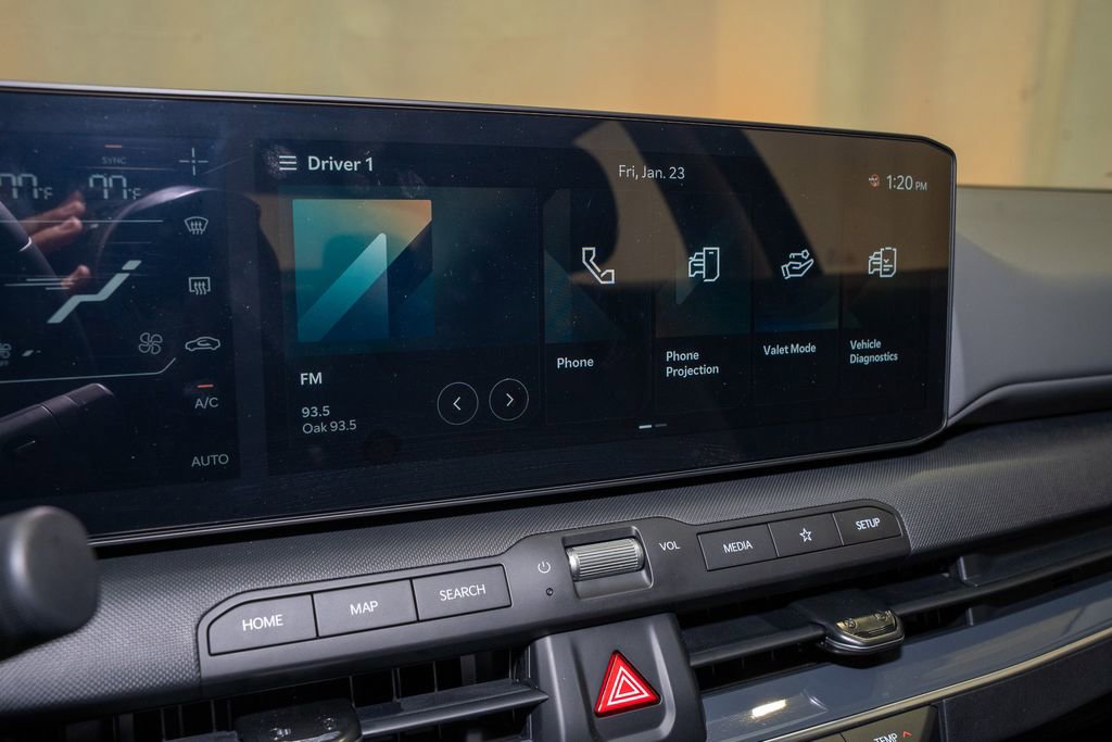 New 2025 Kia K4 EX image 13