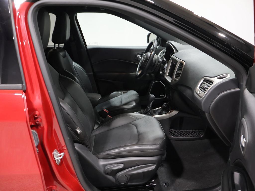 Certified 2020 Jeep Compass High Altitude AWD/4WD image 23