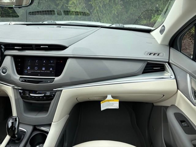 Used 2023 Cadillac XT5 Premium Luxury w/ Technology Package image 36