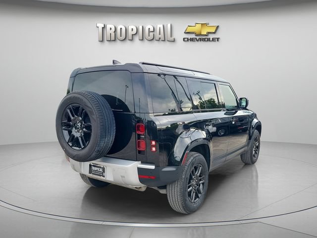Used 2025 Land Rover Defender 110 S AWD/4WD image 3