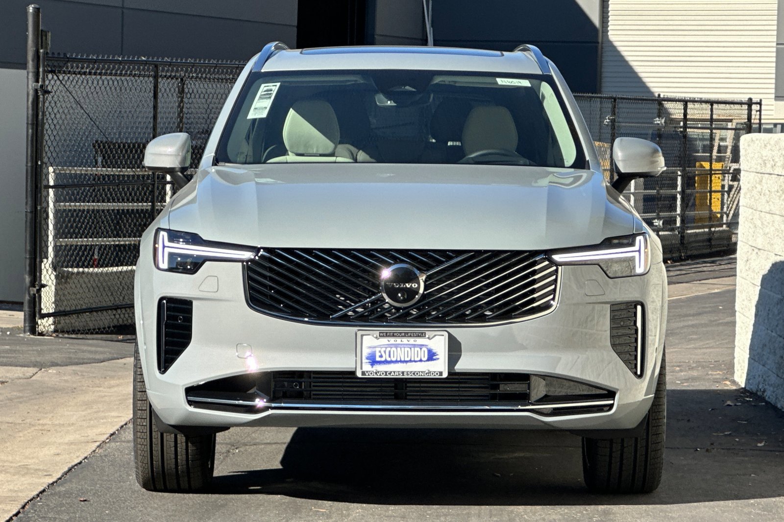 New 2026 Volvo XC90 T8 Ultra image 3