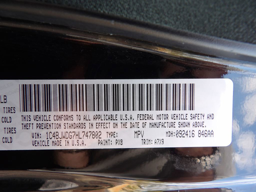 Used 2017 Jeep Wrangler Unlimited Sport w/ Connectivity Group image 23