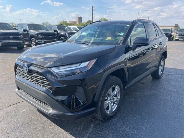 Used 2024 Toyota RAV4 LE image 1