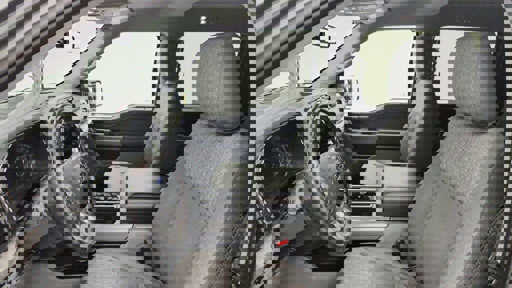 Used 2022 Ford F150 XLT w/ Equipment Group 302A High image 19