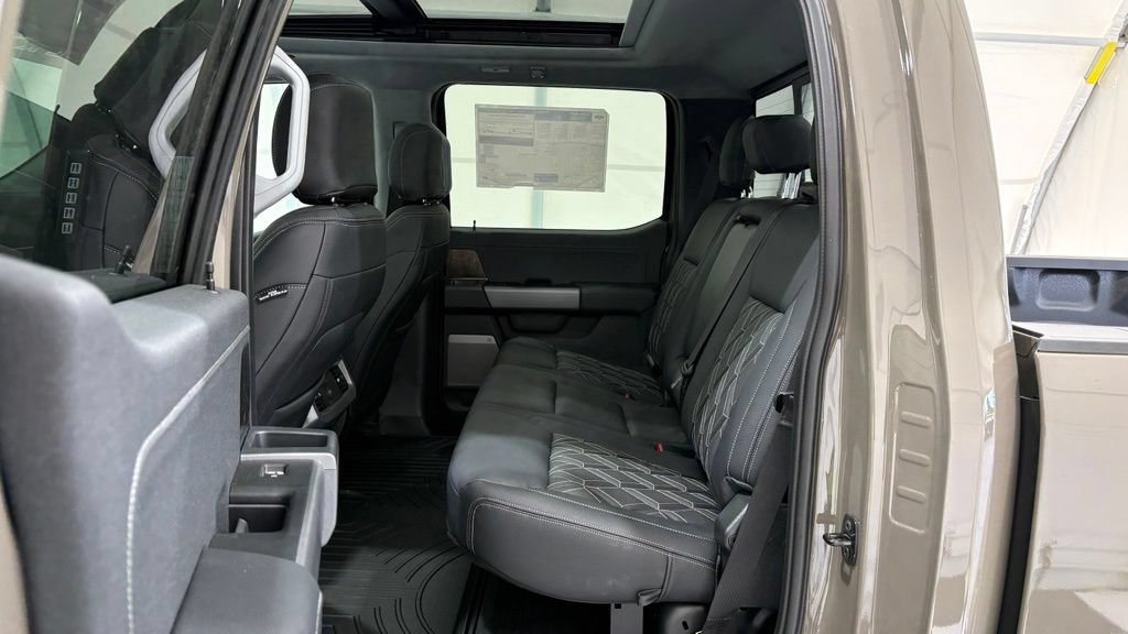 New 2026 Ford F250 Lariat w/ Black Appearance Package AWD/4WD image 14