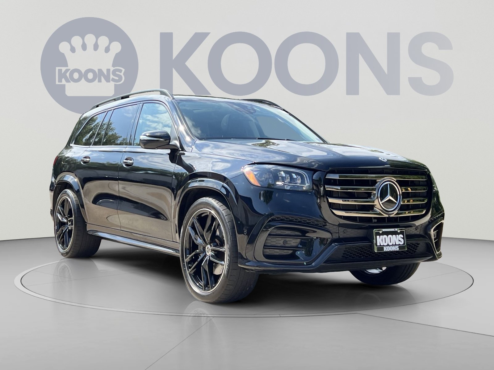 Used 2025 Mercedes-Benz GLS 450 4MATIC image 10