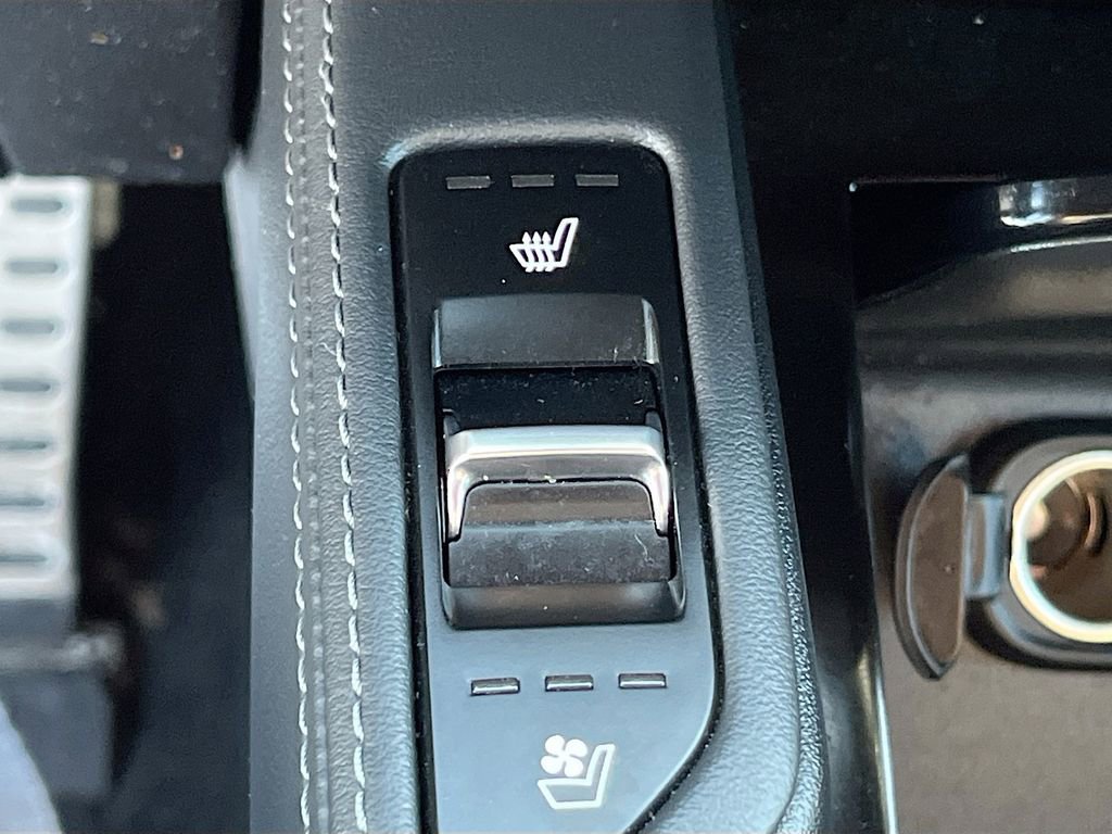 Used 2022 Kia Telluride SX w/ SX Prestige Package image 21