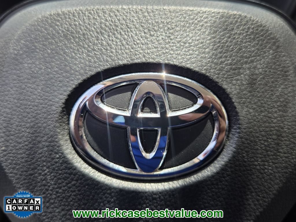 Used 2023 Toyota Corolla LE FWD image 29