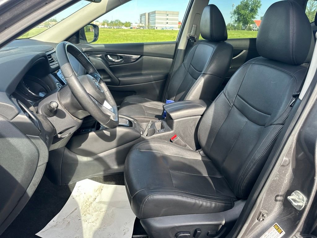 Used 2020 Nissan Rogue SL w/ Premium Package AWD/4WD image 15