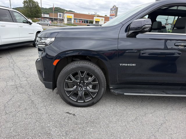 Used 2023 Chevrolet Tahoe LT w/ LT Signature Package AWD/4WD image 12