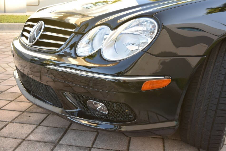 Used 2003 Mercedes-Benz CLK 55 AMG Coupe image 13