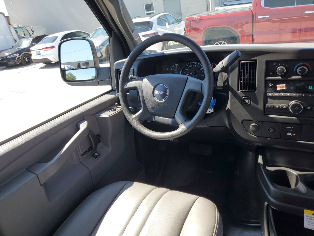 New 2026 GMC Savana 2500 Extended RWD image 13