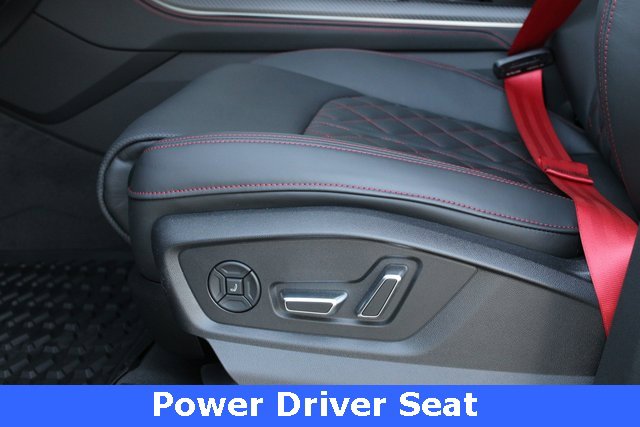 New 2026 Audi SQ8 Prestige image 3