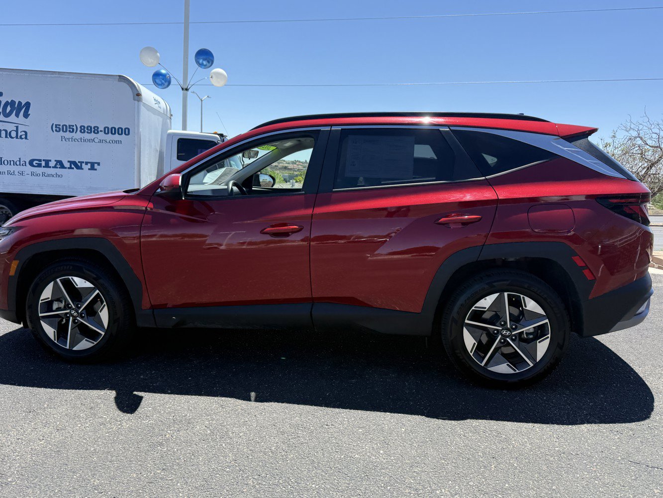 Used 2025 Hyundai Tucson SEL FWD image 8