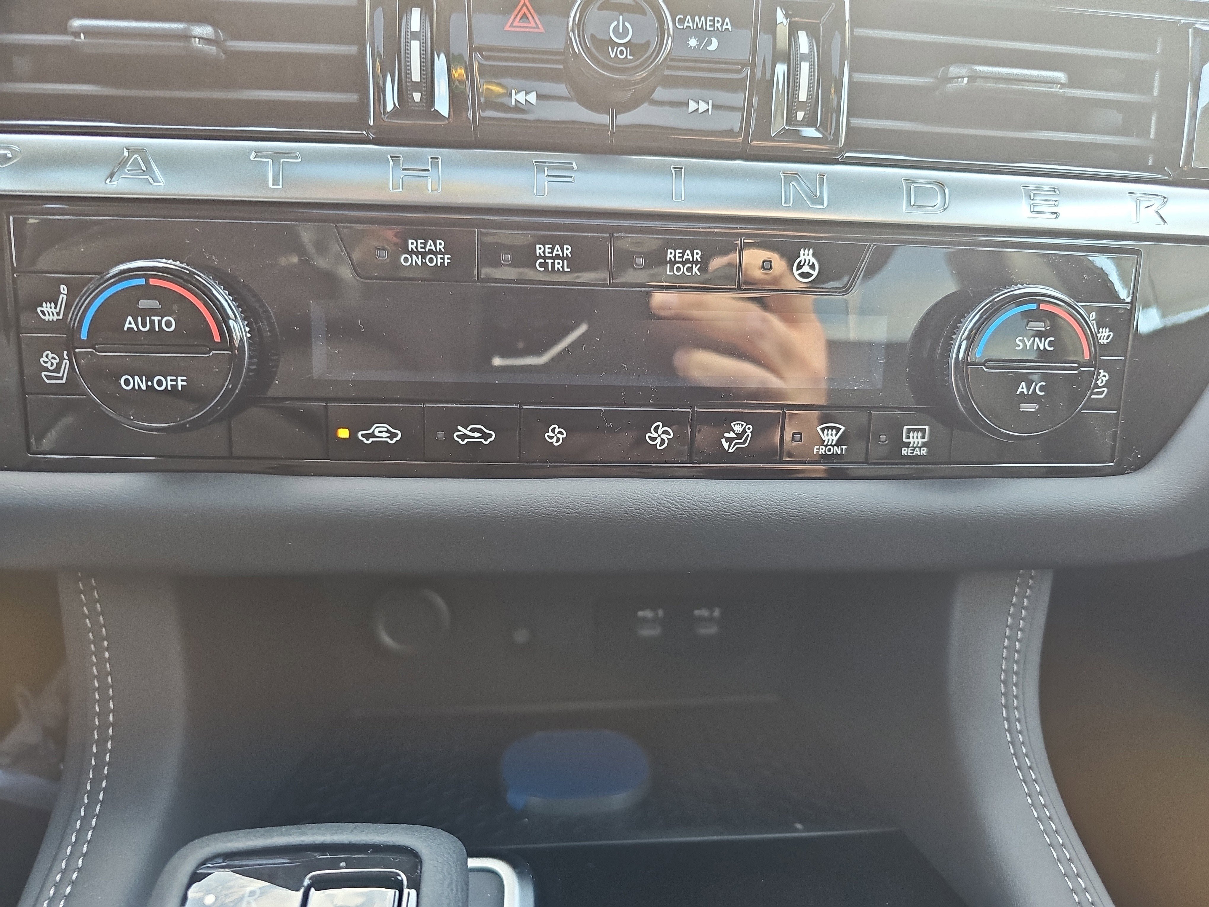 New 2026 Nissan Pathfinder Platinum image 30